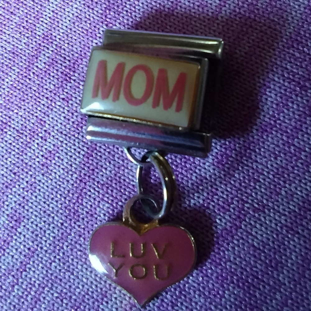 "MOM w/luv you" dangle Italian Charm Link - Picture 6 of 8